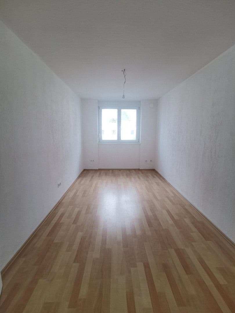 Pronájem bytu 3+1 92 m², Heidelberg, Bádensko-Württembersko Pronájem bytu 3+1 92 m², Heidelberg, Bádensko-Württembersko