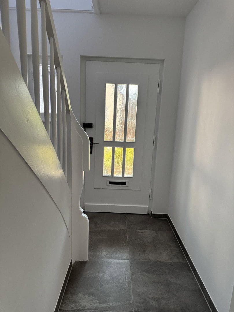 Pronájem bytu 3+1 96 m², Garbsen, Dolní Sasko Pronájem bytu 3+1 96 m², Garbsen, Dolní Sasko