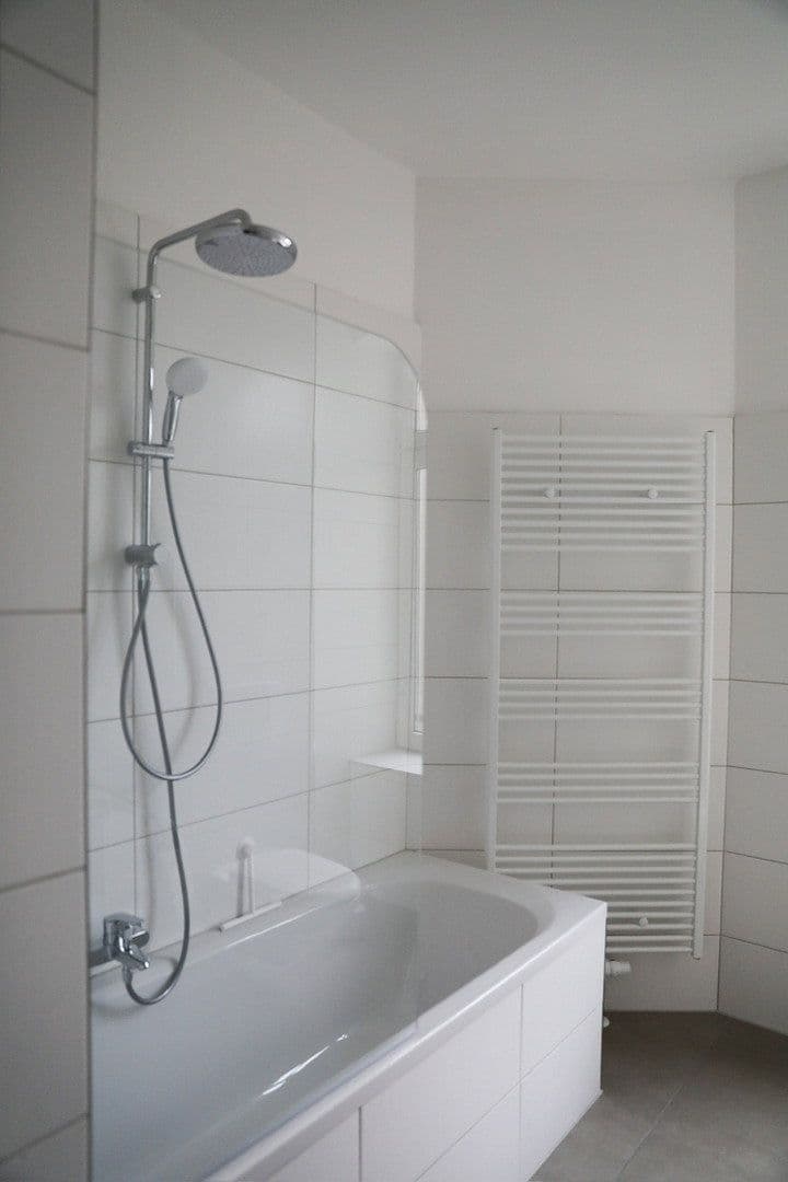 Pronájem bytu 1+1 47 m², Breitenfelder Straße 33, Leipzig, Sasko Pronájem bytu 1+1 47 m², Breitenfelder Straße 33, Leipzig, Sasko