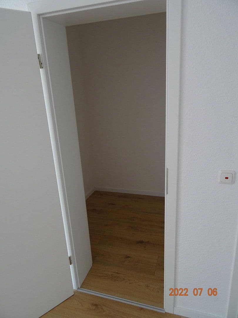 Pronájem bytu 4+1 90 m², Fliederweg 24, Zellingen, Bavorsko Pronájem bytu 4+1 90 m², Fliederweg 24, Zellingen, Bavorsko