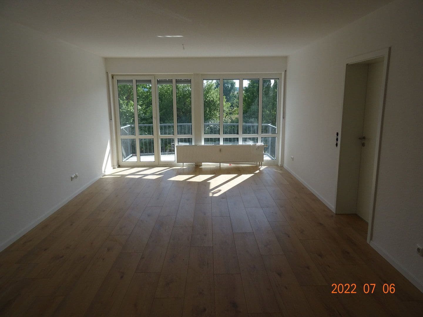 Pronájem bytu 4+1 90 m², Fliederweg 24, Zellingen, Bavorsko Pronájem bytu 4+1 90 m², Fliederweg 24, Zellingen, Bavorsko