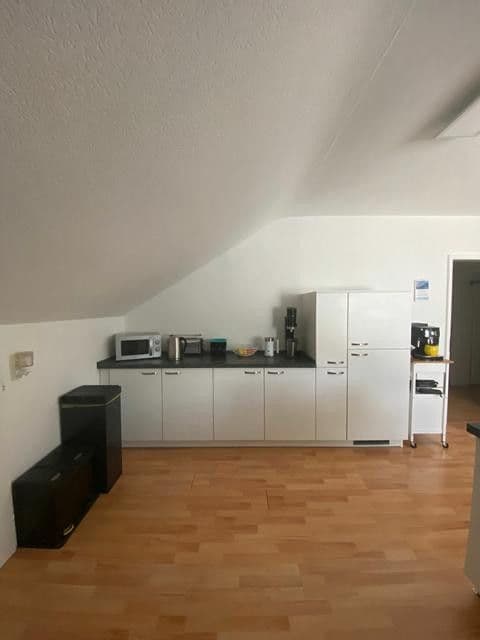 Pronájem bytu 3+1 100 m², Rodalben, Porýní-Falc Pronájem bytu 3+1 100 m², Rodalben, Porýní-Falc