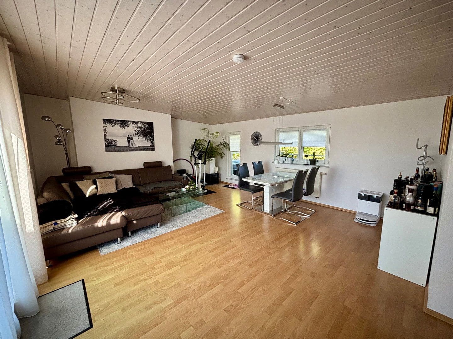 Pronájem bytu 4+1 110 m², Plattenäckerweg 6, Nürnberg, Bavorsko Pronájem bytu 4+1 110 m², Plattenäckerweg 6, Nürnberg, Bavorsko