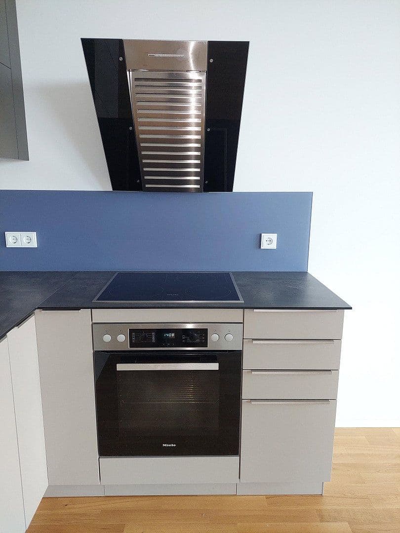 Pronájem bytu 3+1 76 m², Ella-Bergmann-Michel-Strasse 1, Frankfurt am Main, Hessen Pronájem bytu 3+1 76 m², Ella-Bergmann-Michel-Strasse 1, Frankfurt am Main, Hessen