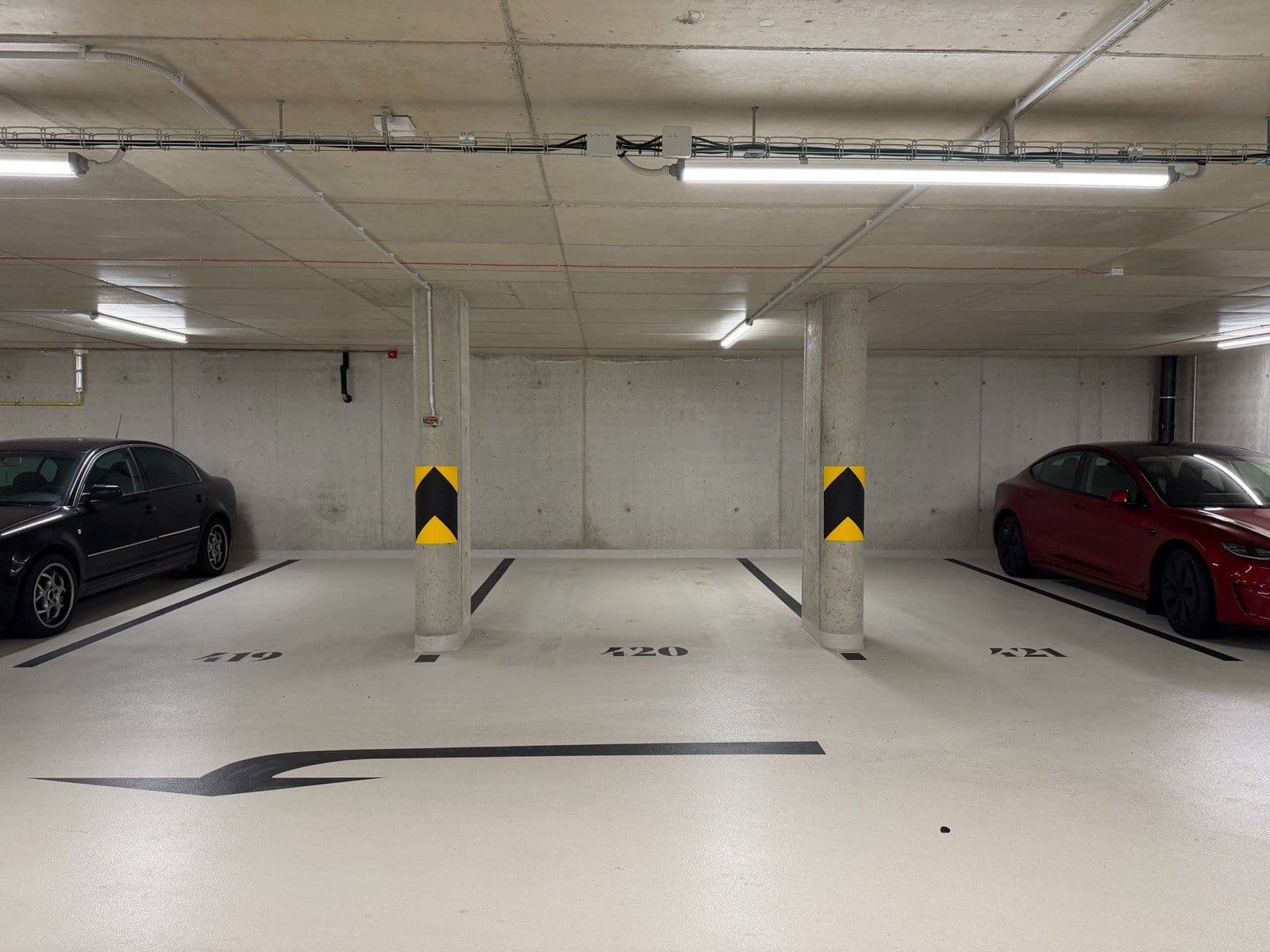 Pronájem garáže 13 m², Československého exilu, Praha, Praha Pronájem garáže 13 m², Československého exilu, Praha, Praha