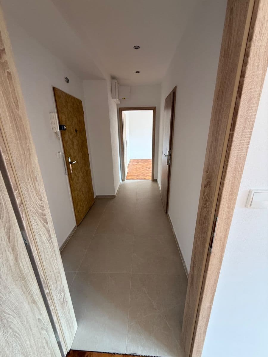 Pronájem bytu 2+kk 52 m², Úvoz, Brno, Jihomoravský kraj Pronájem bytu 2+kk 52 m², Úvoz, Brno, Jihomoravský kraj