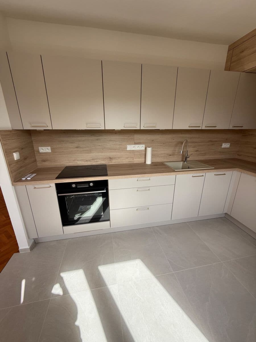 Pronájem bytu 2+kk 52 m², Úvoz, Brno, Jihomoravský kraj Pronájem bytu 2+kk 52 m², Úvoz, Brno, Jihomoravský kraj