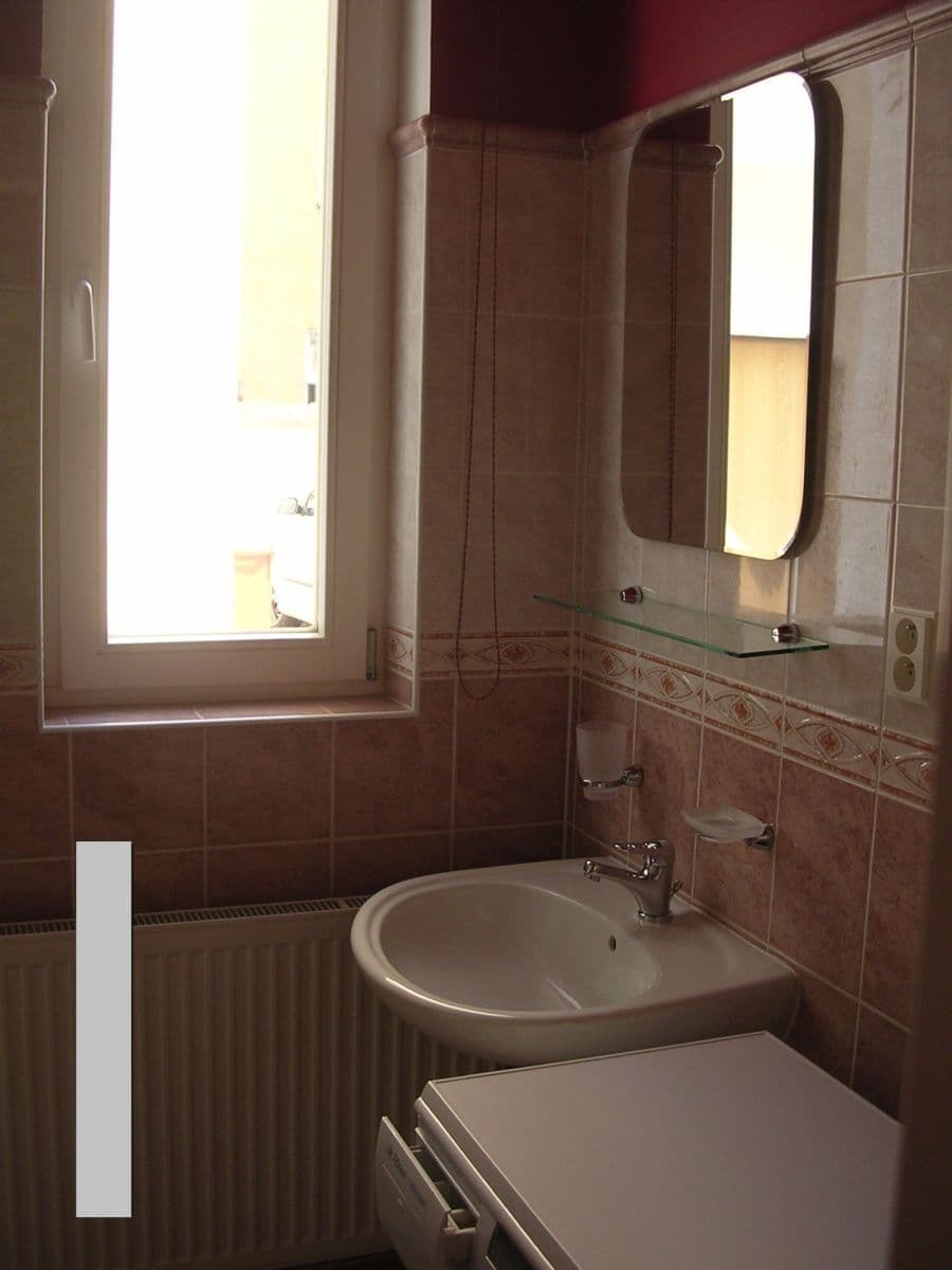 Pronájem bytu 2+kk 40 m², Na Dědince, Praha, Praha Pronájem bytu 2+kk 40 m², Na Dědince, Praha, Praha