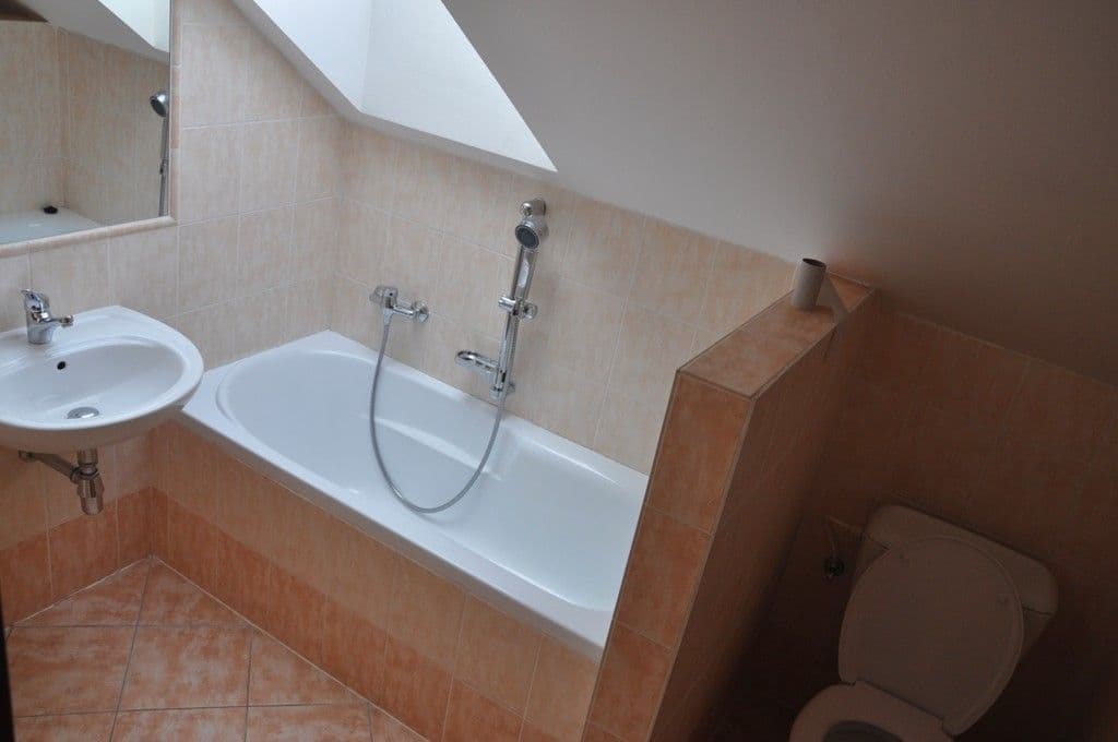Pronájem bytu 2+1 75 m², Martinovská, Praha, Praha Pronájem bytu 2+1 75 m², Martinovská, Praha, Praha