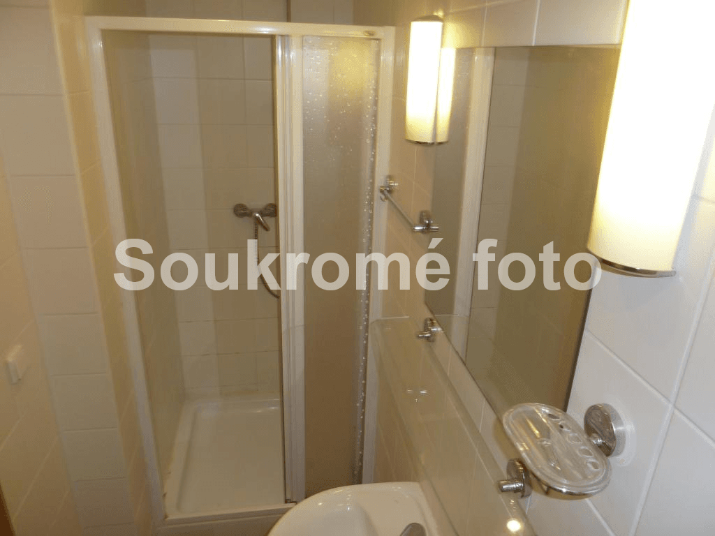 Pronájem bytu 2+kk 45 m², Budyňská, Praha, Praha Pronájem bytu 2+kk 45 m², Budyňská, Praha, Praha