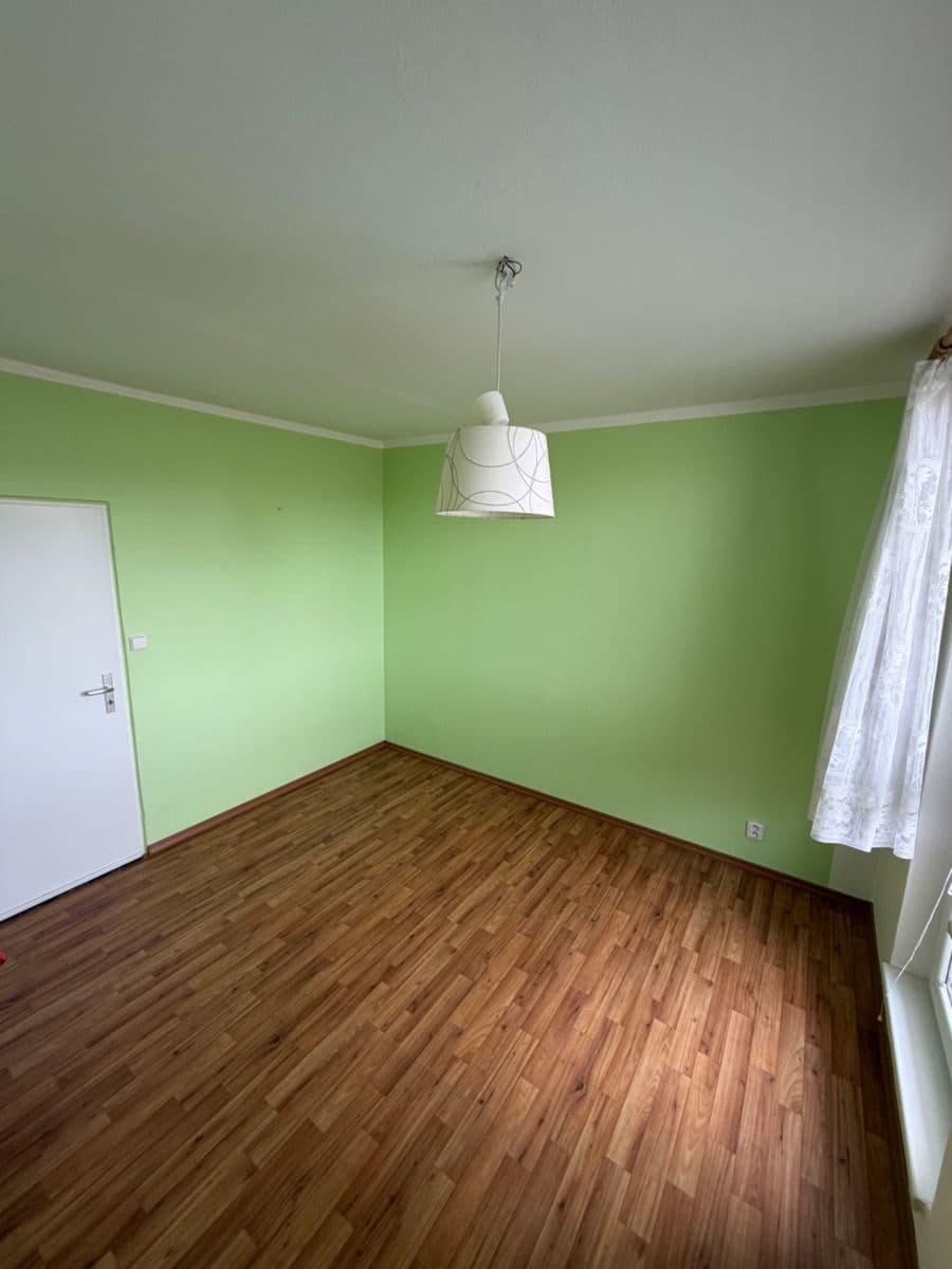 Prodej bytu 2+1 54 m², Masarykovo nám., Hustopeče, Jihomoravský kraj Prodej bytu 2+1 54 m², Masarykovo nám., Hustopeče, Jihomoravský kraj