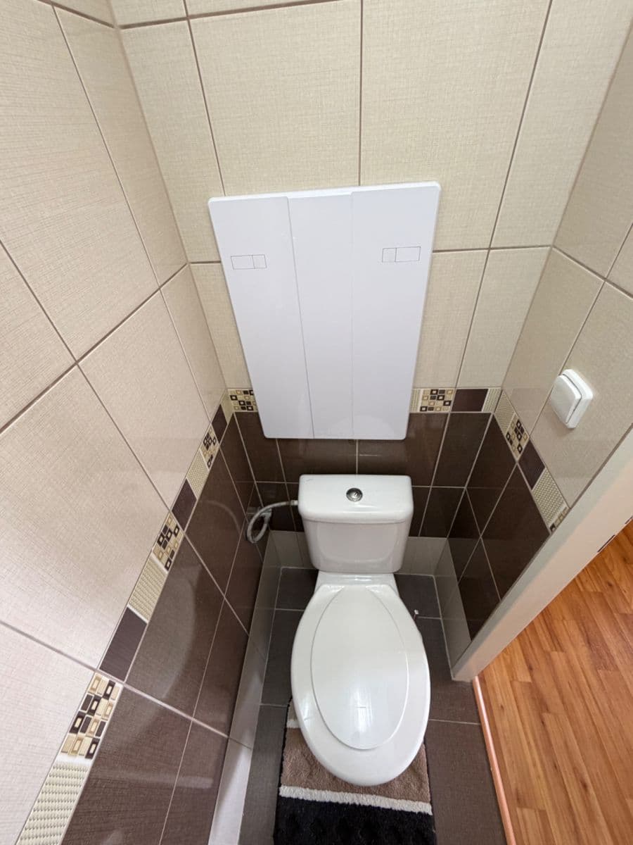 Prodej bytu 2+1 54 m², Masarykovo nám., Hustopeče, Jihomoravský kraj Prodej bytu 2+1 54 m², Masarykovo nám., Hustopeče, Jihomoravský kraj