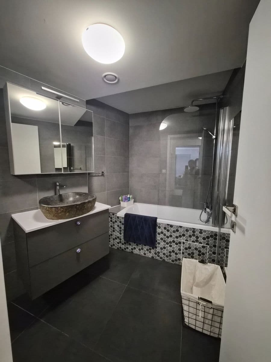 Pronájem bytu 2+kk 50 m², Holečkova, Praha, Praha Pronájem bytu 2+kk 50 m², Holečkova, Praha, Praha