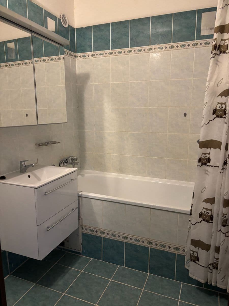 Pronájem bytu 3+1 76 m², Libáňská, Praha, Praha Pronájem bytu 3+1 76 m², Libáňská, Praha, Praha
