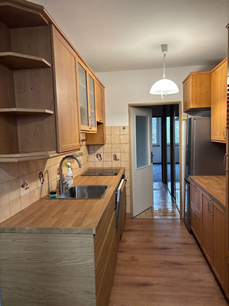 Pronájem bytu 3+1 76 m², Libáňská, Praha, Praha Pronájem bytu 3+1 76 m², Libáňská, Praha, Praha