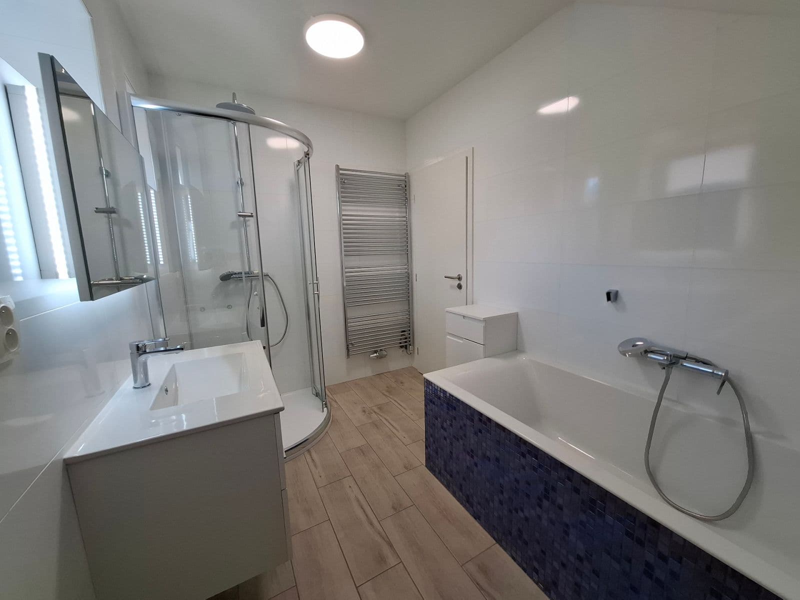Pronájem domu 189 m², pozemek 460 m², Modřice, Jihomoravský kraj Pronájem domu 189 m², pozemek 460 m², Modřice, Jihomoravský kraj