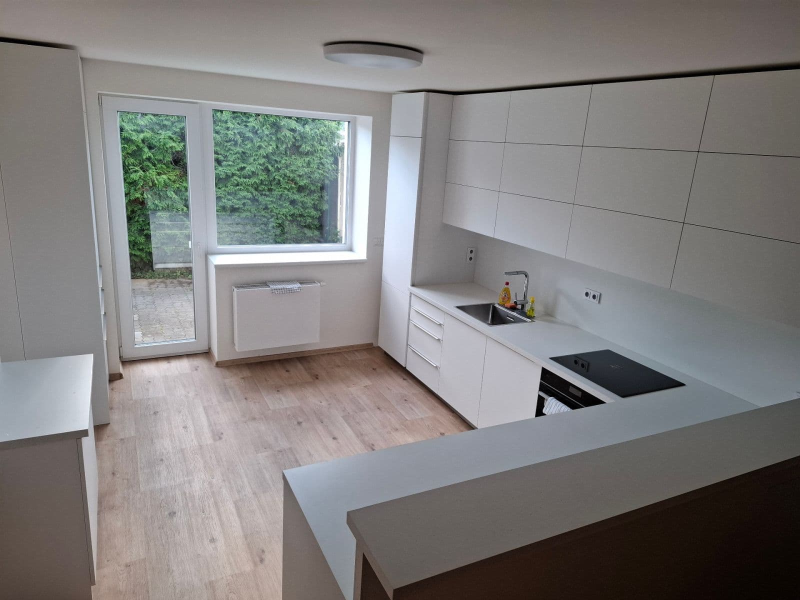 Pronájem domu 189 m², pozemek 460 m², Modřice, Jihomoravský kraj Pronájem domu 189 m², pozemek 460 m², Modřice, Jihomoravský kraj