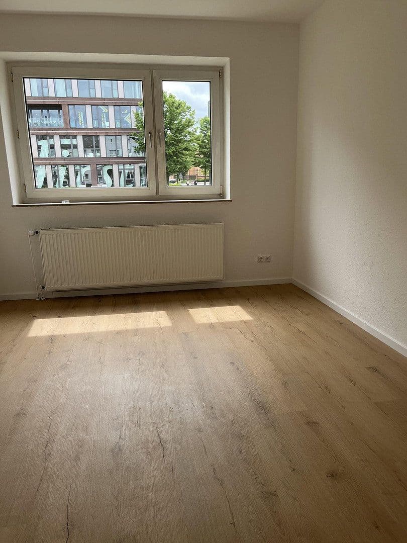 Pronájem bytu 2+1 55 m², Düsseldorf, Severní Porýní-Vestfálsko Pronájem bytu 2+1 55 m², Düsseldorf, Severní Porýní-Vestfálsko