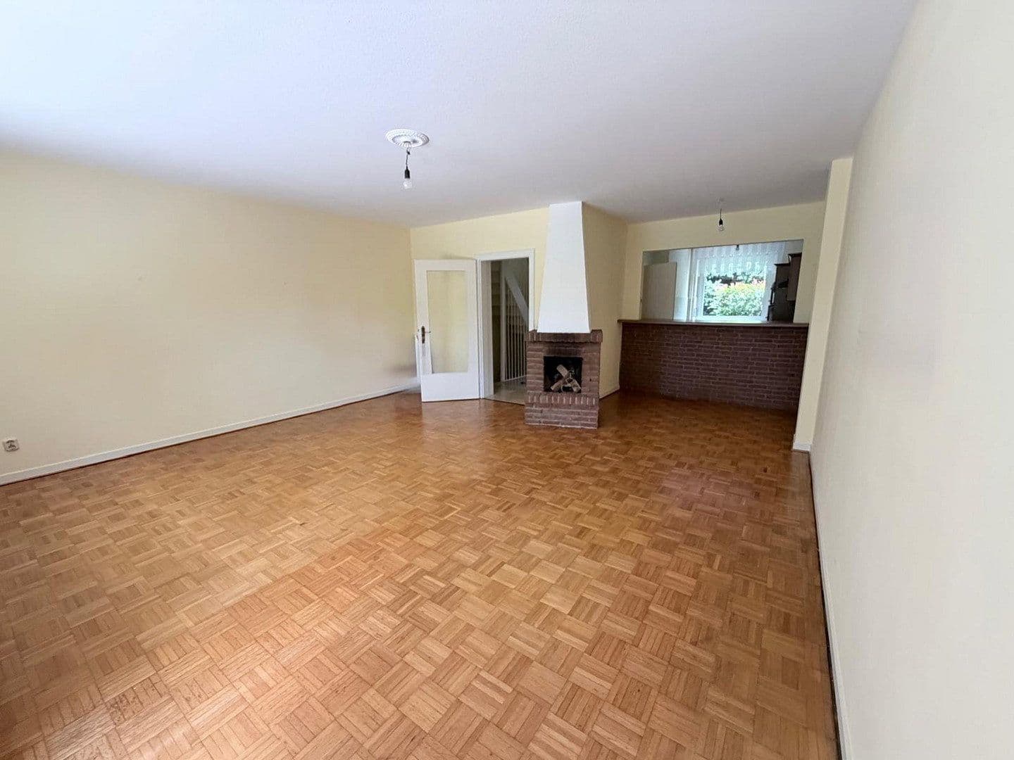 Prodej domu 102 m², pozemek 198 m², Hamburg, Hamburg Prodej domu 102 m², pozemek 198 m², Hamburg, Hamburg