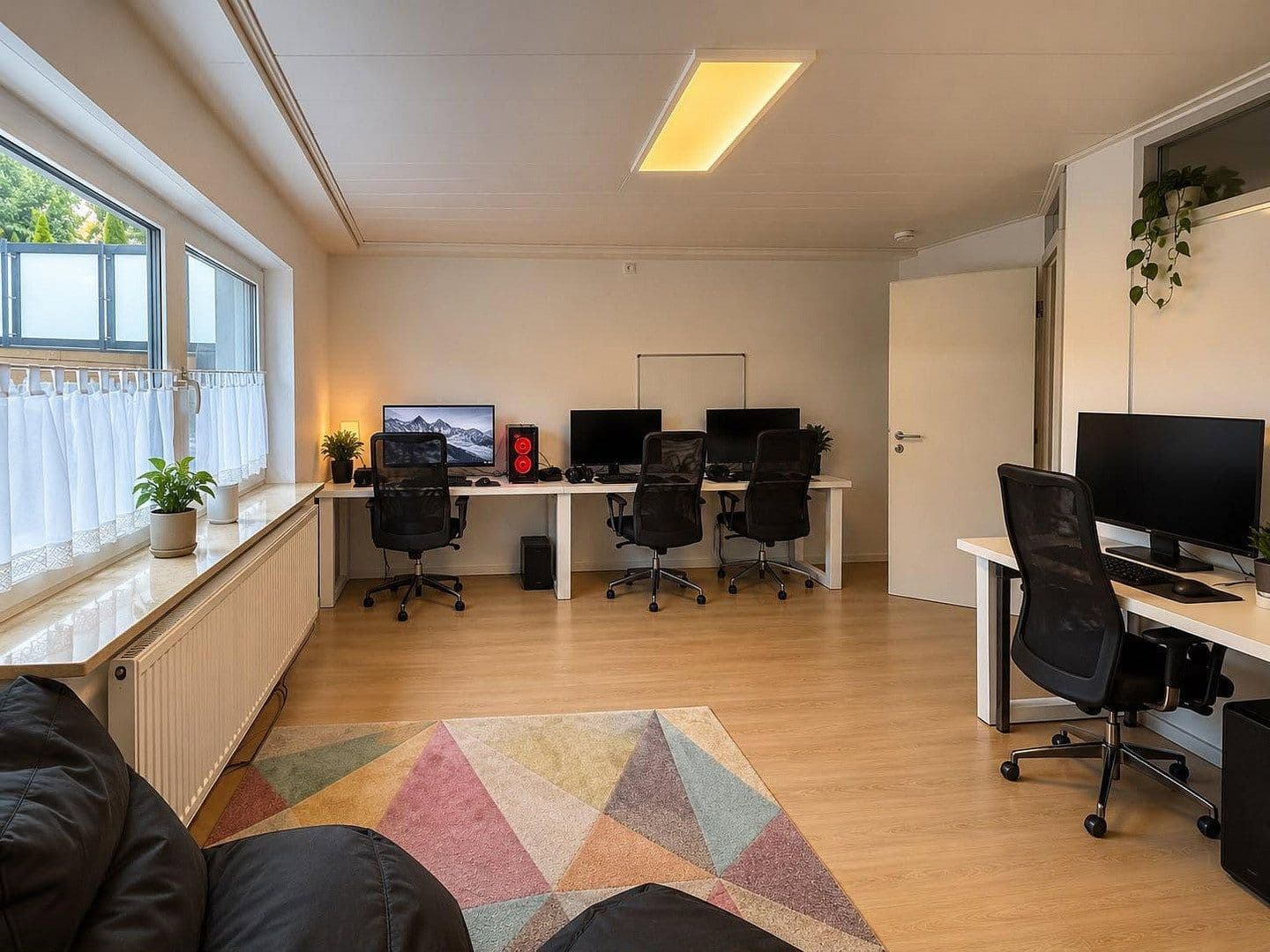 Pronájem bytu 4+1 114 m², Seebachweg 27, Erlangen, Bavorsko Pronájem bytu 4+1 114 m², Seebachweg 27, Erlangen, Bavorsko