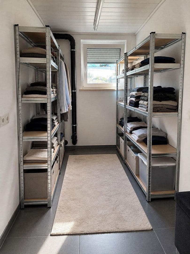Pronájem bytu 4+1 114 m², Seebachweg 27, Erlangen, Bavorsko Pronájem bytu 4+1 114 m², Seebachweg 27, Erlangen, Bavorsko