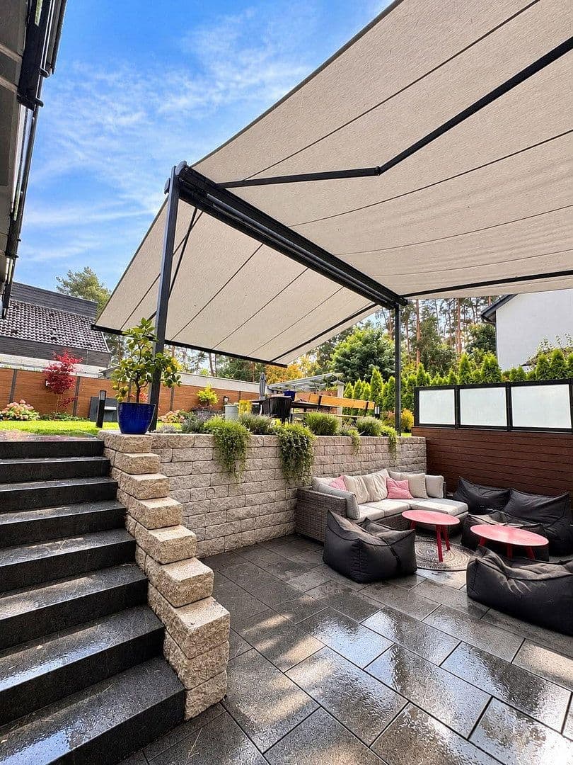 Pronájem bytu 4+1 114 m², Seebachweg 27, Erlangen, Bavorsko Pronájem bytu 4+1 114 m², Seebachweg 27, Erlangen, Bavorsko