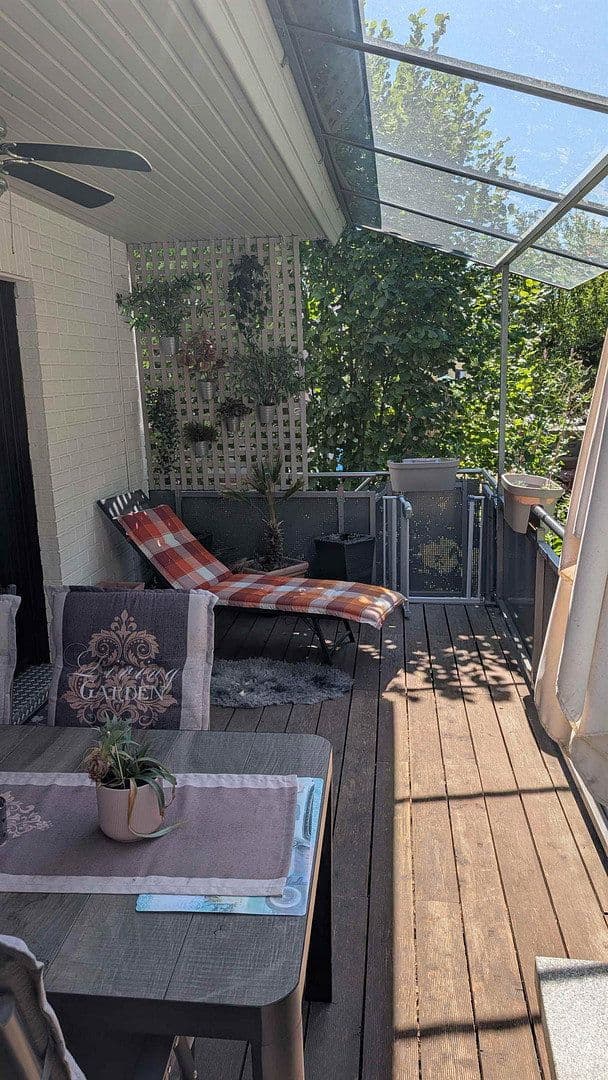 Prodej domu 160 m², pozemek 259 m², Hofheim am Taunus, Hessen Prodej domu 160 m², pozemek 259 m², Hofheim am Taunus, Hessen