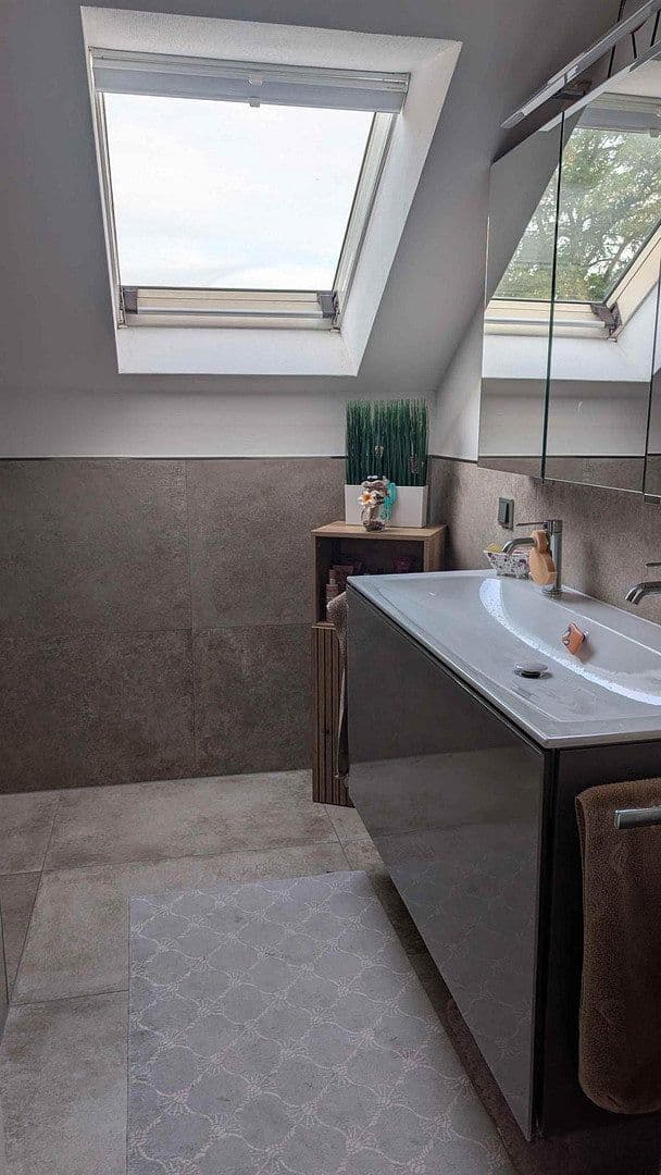 Prodej domu 160 m², pozemek 259 m², Hofheim am Taunus, Hessen Prodej domu 160 m², pozemek 259 m², Hofheim am Taunus, Hessen