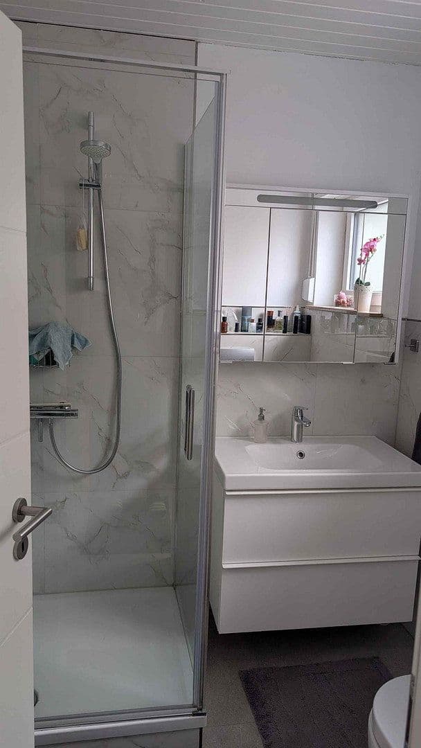 Prodej domu 160 m², pozemek 259 m², Hofheim am Taunus, Hessen Prodej domu 160 m², pozemek 259 m², Hofheim am Taunus, Hessen