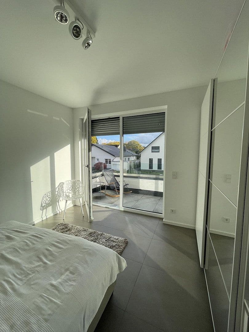Pronájem bytu 3+1 96 m², Sankt Augustin, Severní Porýní-Vestfálsko Pronájem bytu 3+1 96 m², Sankt Augustin, Severní Porýní-Vestfálsko
