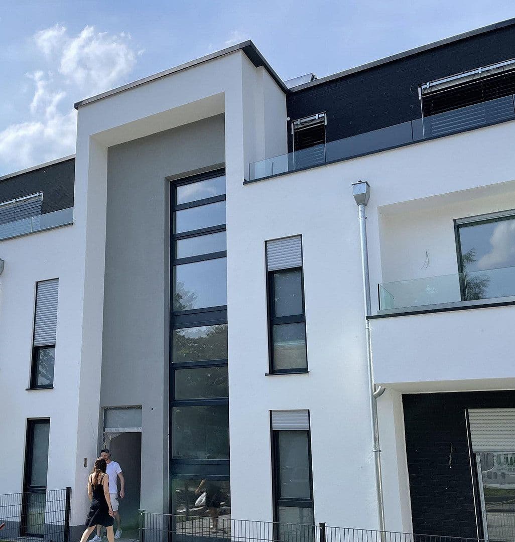 Pronájem bytu 3+1 96 m², Sankt Augustin, Severní Porýní-Vestfálsko Pronájem bytu 3+1 96 m², Sankt Augustin, Severní Porýní-Vestfálsko