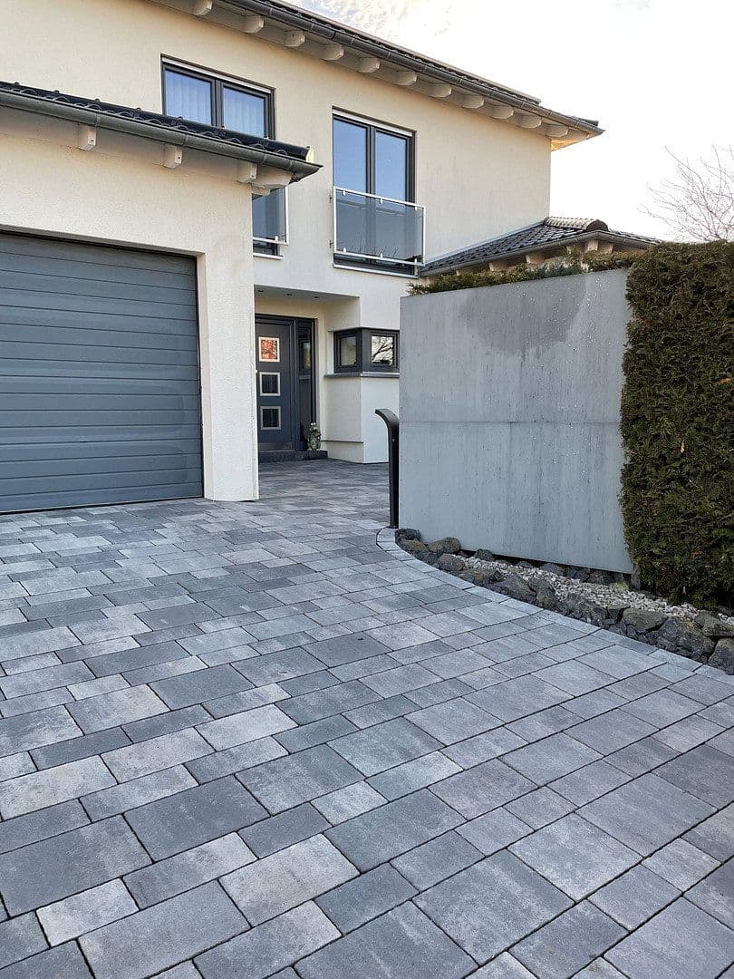 Prodej domu 160 m², pozemek 736 m², Lohfelden, Hessen Prodej domu 160 m², pozemek 736 m², Lohfelden, Hessen