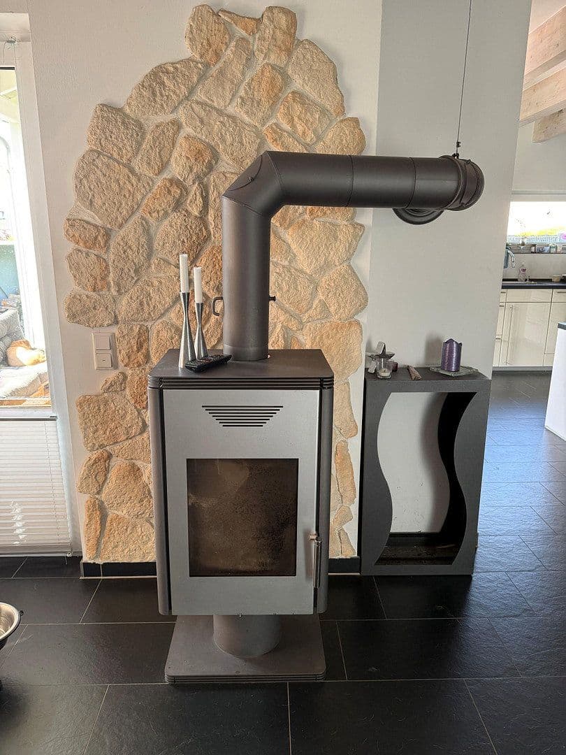 Prodej domu 160 m², pozemek 736 m², Lohfelden, Hessen Prodej domu 160 m², pozemek 736 m², Lohfelden, Hessen