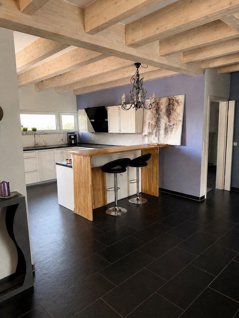 Prodej domu 160 m², pozemek 736 m², Lohfelden, Hessen Prodej domu 160 m², pozemek 736 m², Lohfelden, Hessen