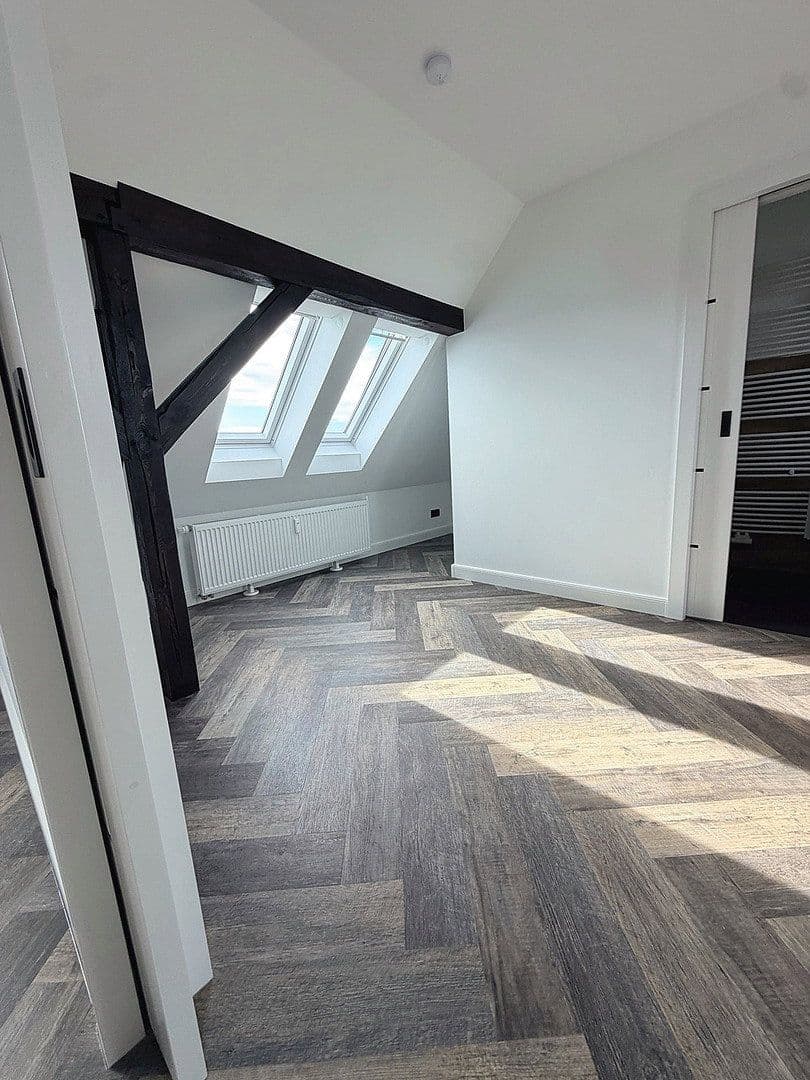 Pronájem bytu 4+1 117 m², Dresdener Str. 18, Spremberg, Braniborsko Pronájem bytu 4+1 117 m², Dresdener Str. 18, Spremberg, Braniborsko