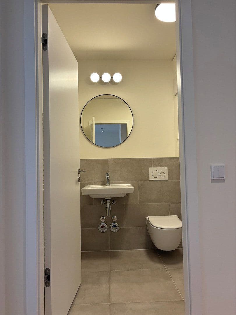 Pronájem bytu 2+1 56 m², Berlin, Berlín Pronájem bytu 2+1 56 m², Berlin, Berlín