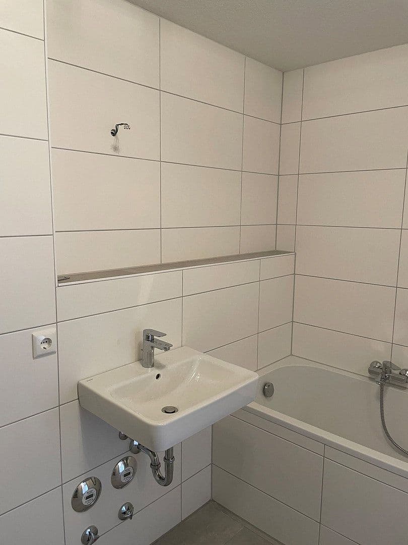 Pronájem bytu 2+1 68 m², Öhringen, Bádensko-Württembersko Pronájem bytu 2+1 68 m², Öhringen, Bádensko-Württembersko
