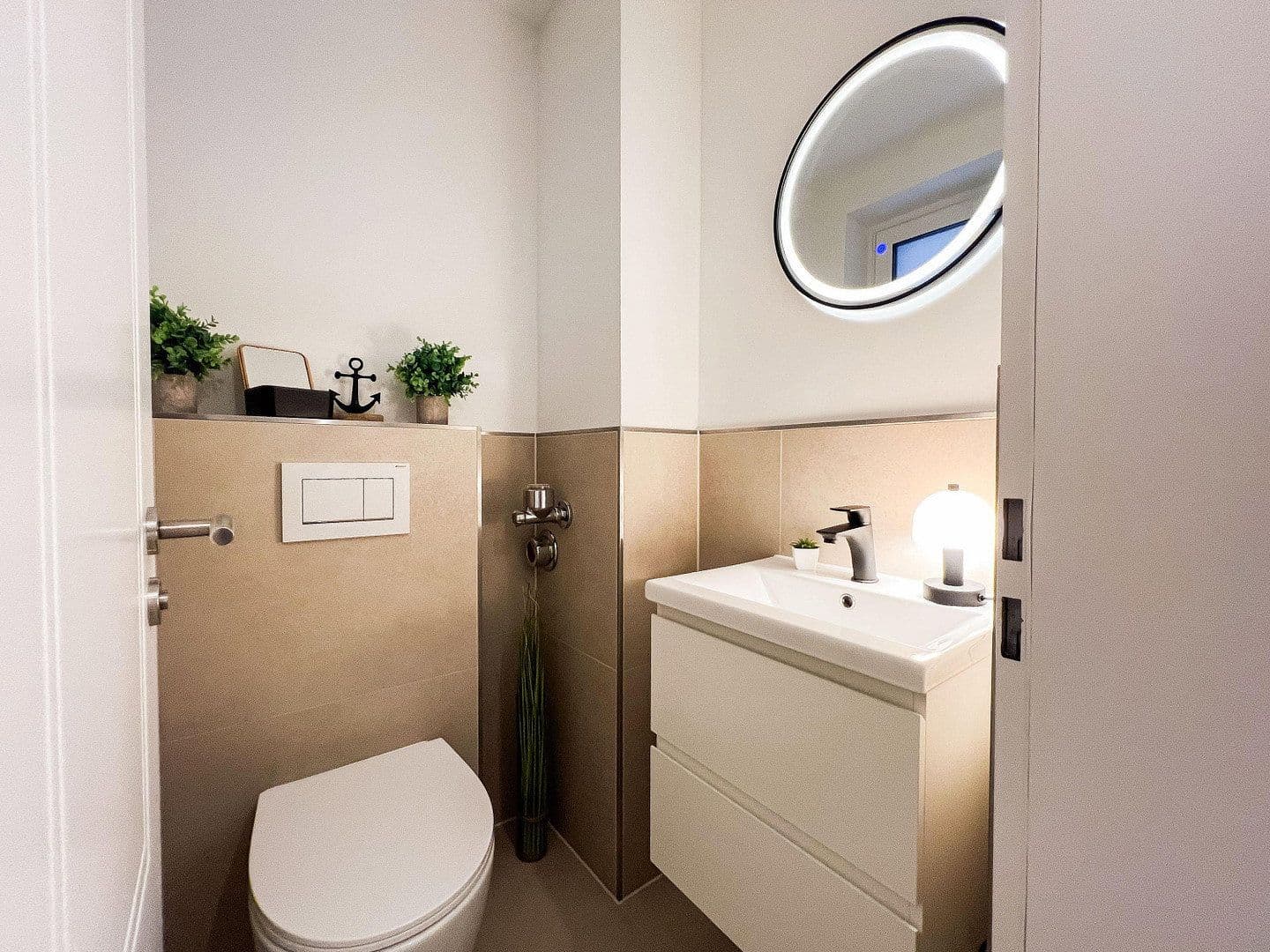 Prodej bytu 4+1 99 m², Bremen, Bremen Prodej bytu 4+1 99 m², Bremen, Bremen