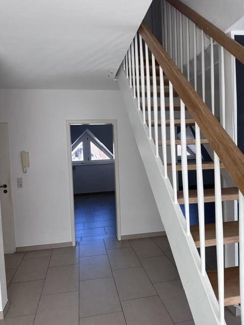 Pronájem bytu 4+1 81 m², Südstraße 33, Bad Driburg, Severní Porýní-Vestfálsko Pronájem bytu 4+1 81 m², Südstraße 33, Bad Driburg, Severní Porýní-Vestfálsko