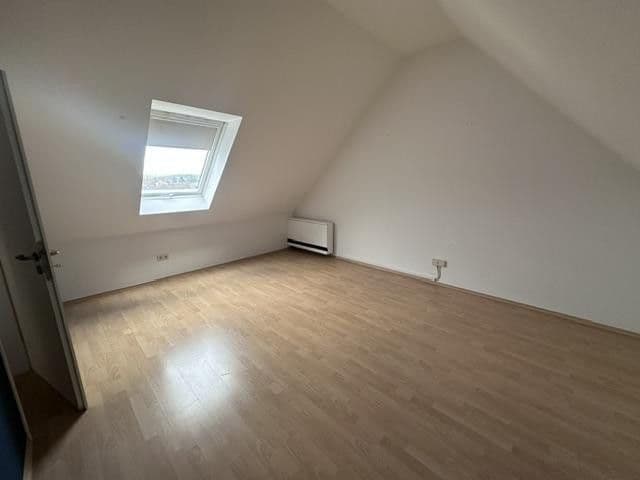 Pronájem bytu 4+1 81 m², Südstraße 33, Bad Driburg, Severní Porýní-Vestfálsko Pronájem bytu 4+1 81 m², Südstraße 33, Bad Driburg, Severní Porýní-Vestfálsko