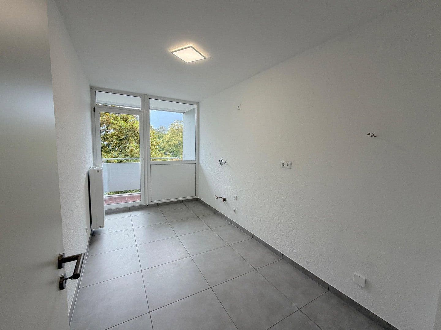 Prodej bytu 3+1 85 m², Brandenburgerstr. 2, Viersen, Severní Porýní-Vestfálsko Prodej bytu 3+1 85 m², Brandenburgerstr. 2, Viersen, Severní Porýní-Vestfálsko