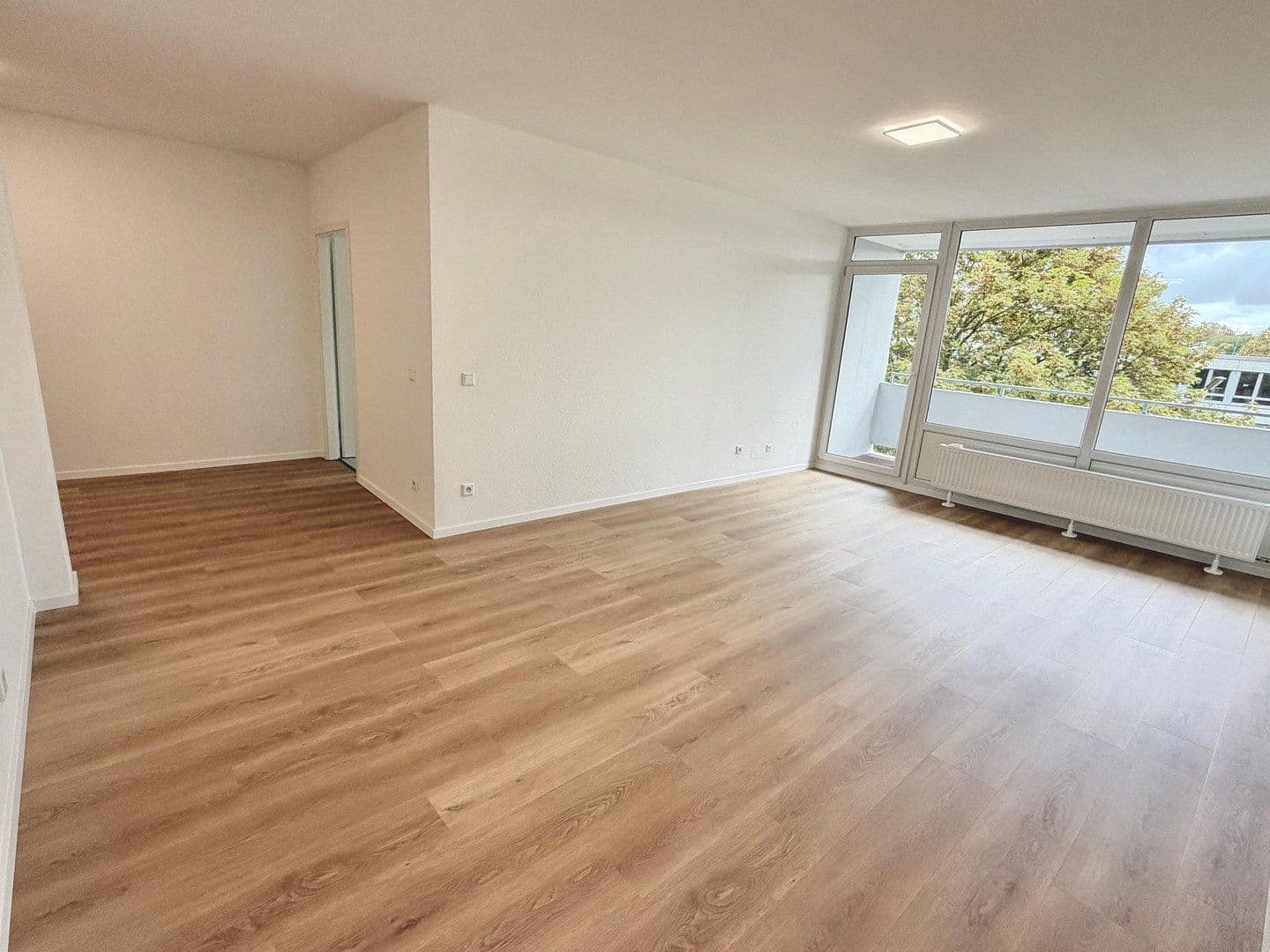 Prodej bytu 3+1 85 m², Brandenburgerstr. 2, Viersen, Severní Porýní-Vestfálsko Prodej bytu 3+1 85 m², Brandenburgerstr. 2, Viersen, Severní Porýní-Vestfálsko