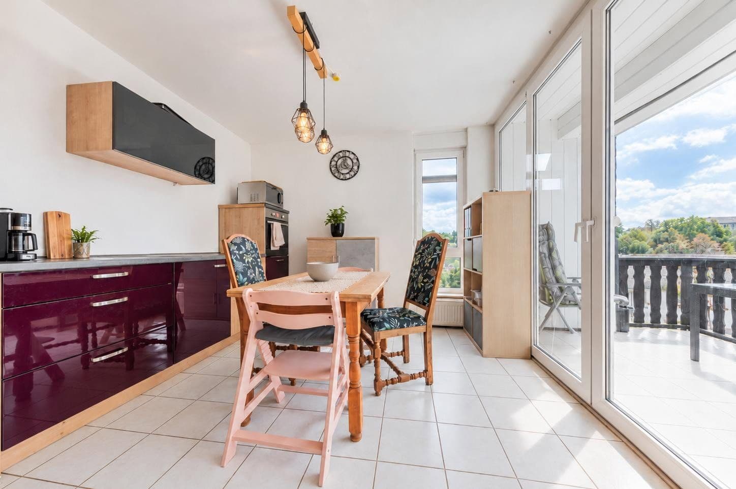 Pronájem bytu 3+1 93 m², Simmern/Hunsrück, Porýní-Falc Pronájem bytu 3+1 93 m², Simmern/Hunsrück, Porýní-Falc