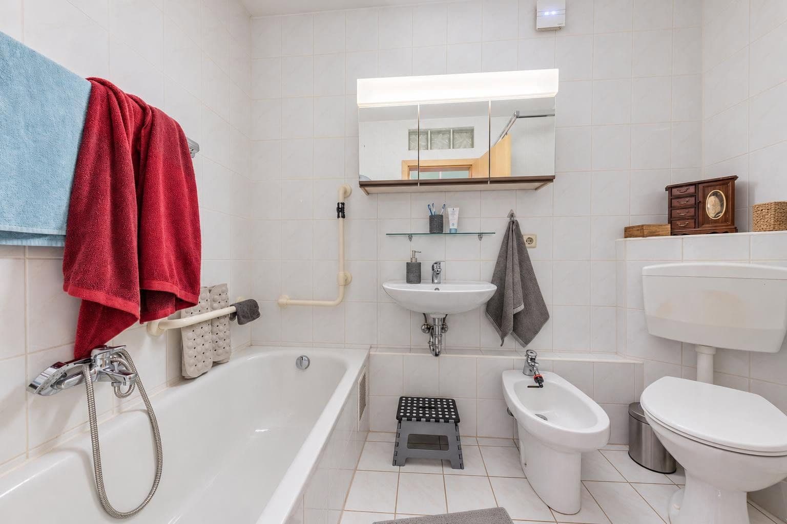 Pronájem bytu 3+1 93 m², Simmern/Hunsrück, Porýní-Falc Pronájem bytu 3+1 93 m², Simmern/Hunsrück, Porýní-Falc