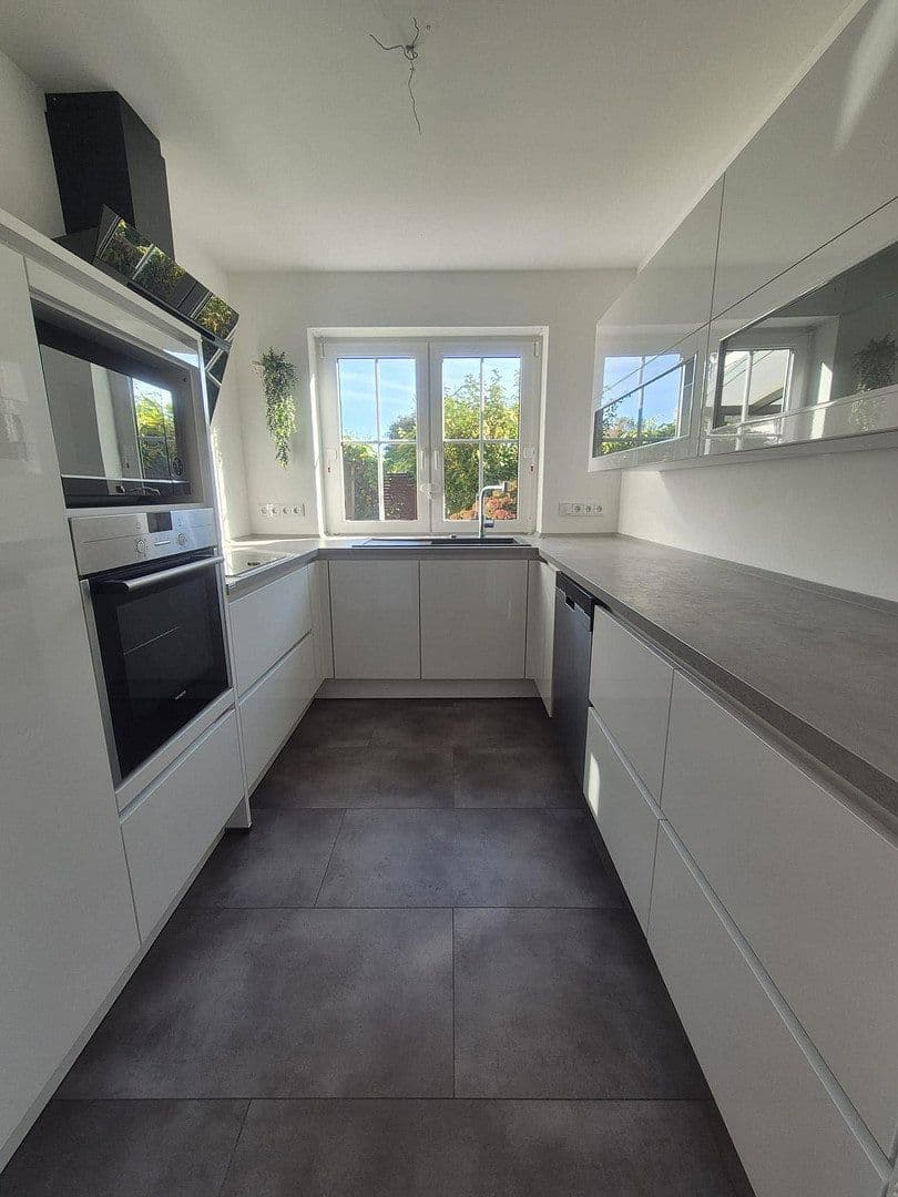 Prodej domu 130 m², pozemek 279 m², Dortmund, Severní Porýní-Vestfálsko Prodej domu 130 m², pozemek 279 m², Dortmund, Severní Porýní-Vestfálsko