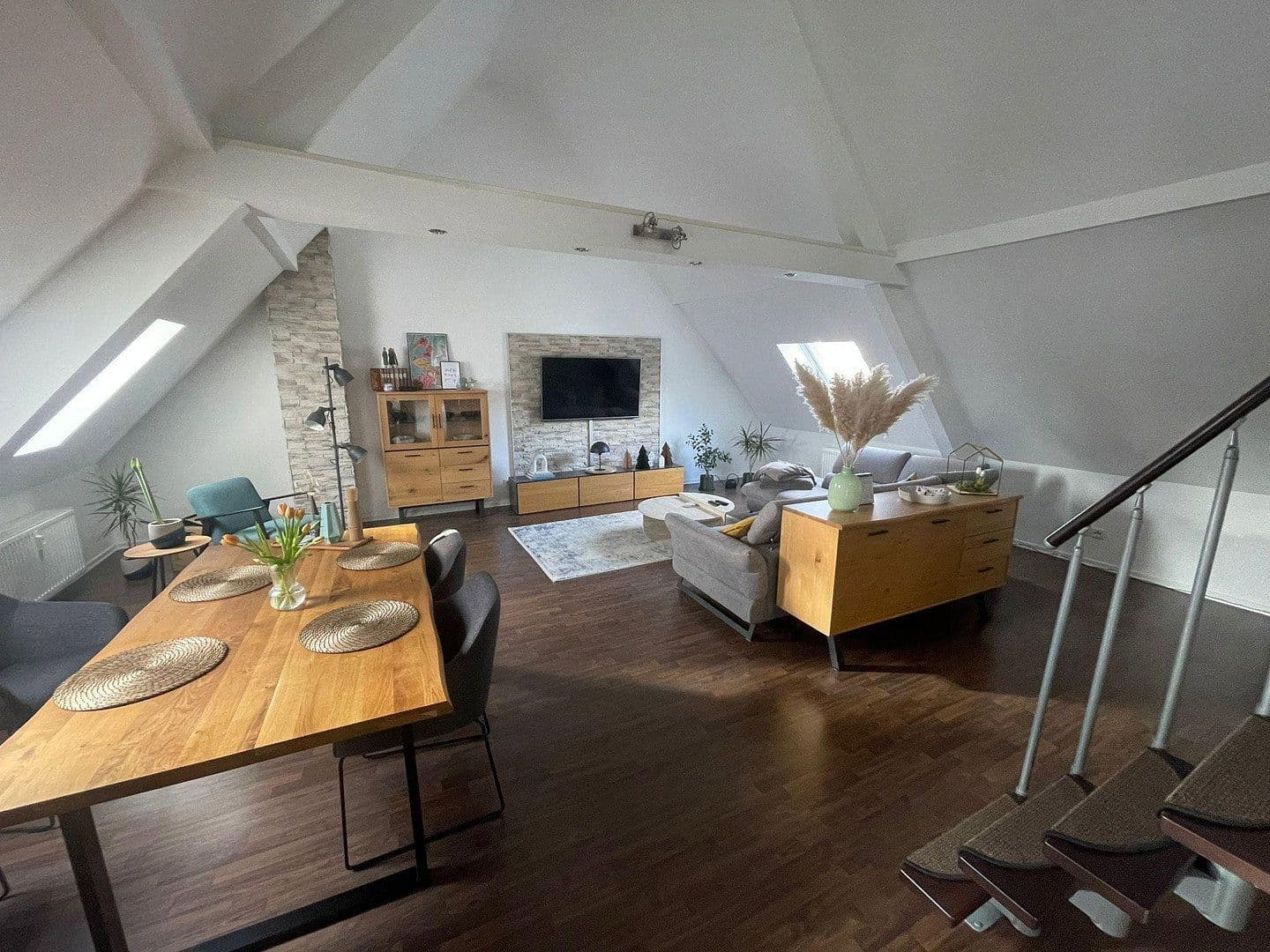 Prodej bytu 1+kk 100 m², Spiesen-Elversberg, Země Sársko Prodej bytu 1+kk 100 m², Spiesen-Elversberg, Země Sársko
