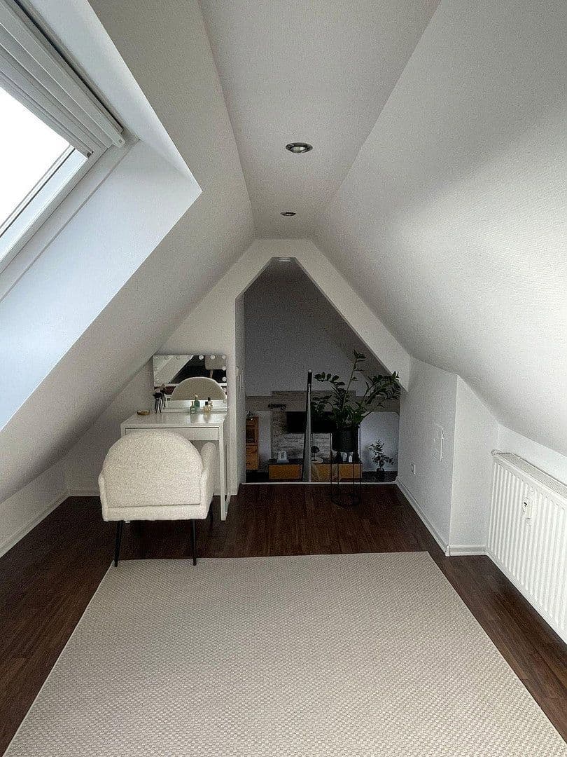 Prodej bytu 1+kk 100 m², Spiesen-Elversberg, Země Sársko Prodej bytu 1+kk 100 m², Spiesen-Elversberg, Země Sársko