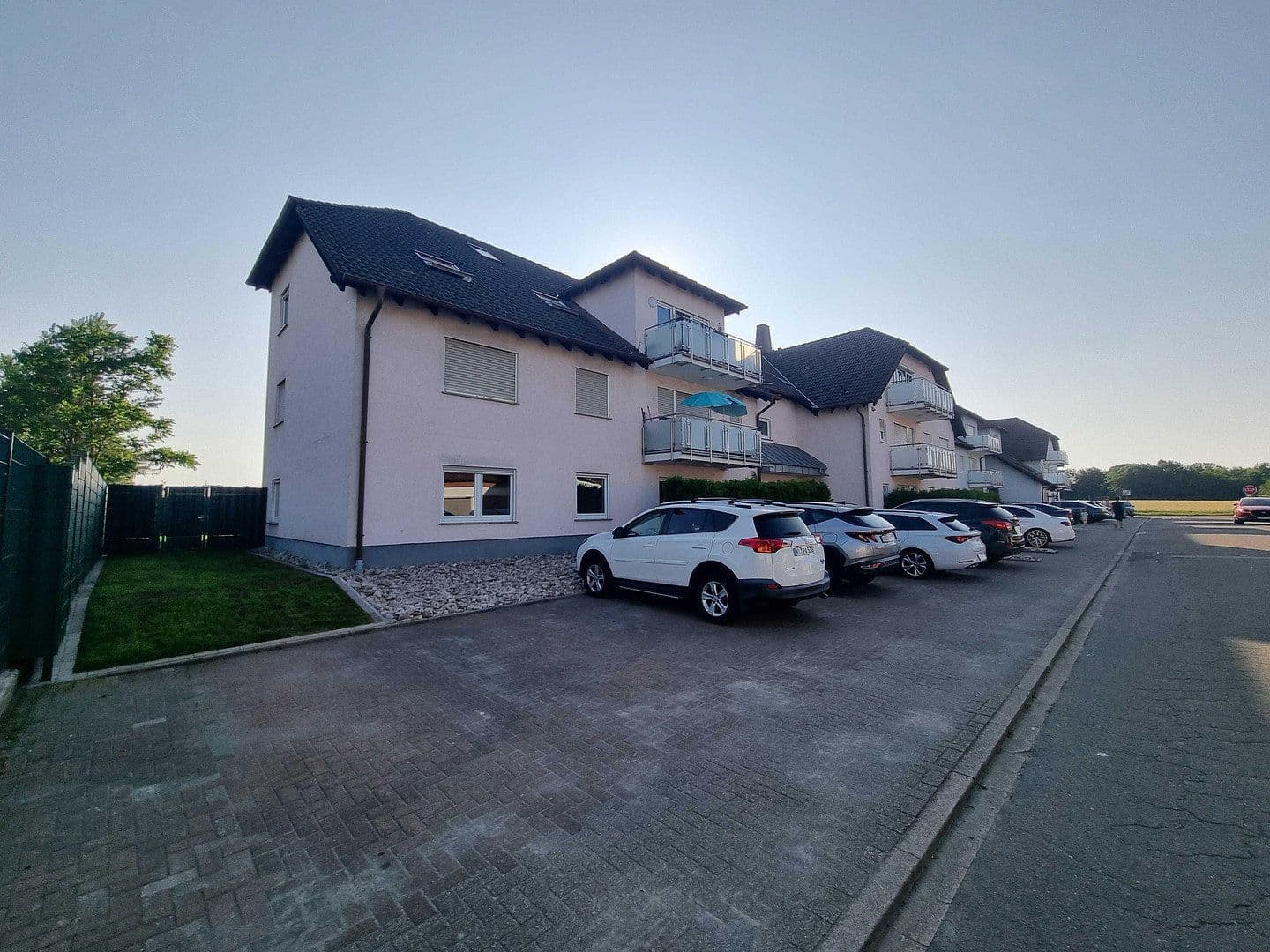 Prodej domu 2.677 m², pozemek 3.863 m², Mainz, Porýní-Falc Prodej domu 2.677 m², pozemek 3.863 m², Mainz, Porýní-Falc