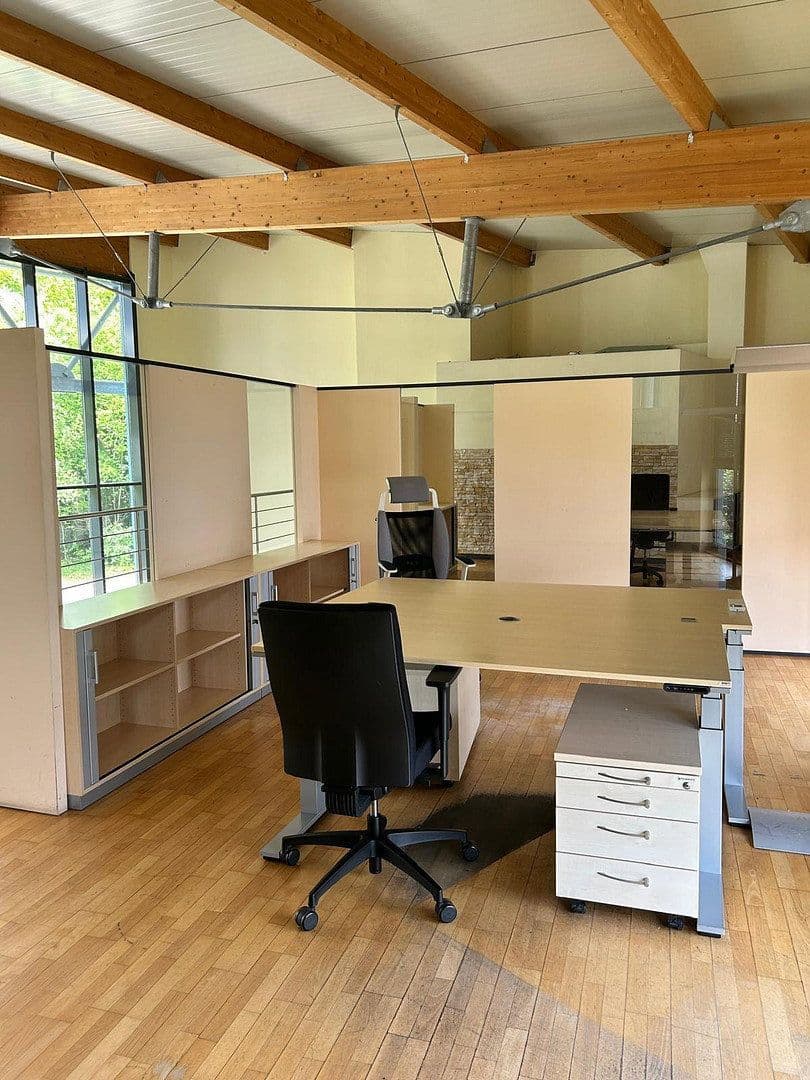 Pronájem kanceláře 571 m², Jesenwanger Strasse 50, Grafrath, Bavorsko Pronájem kanceláře 571 m², Jesenwanger Strasse 50, Grafrath, Bavorsko