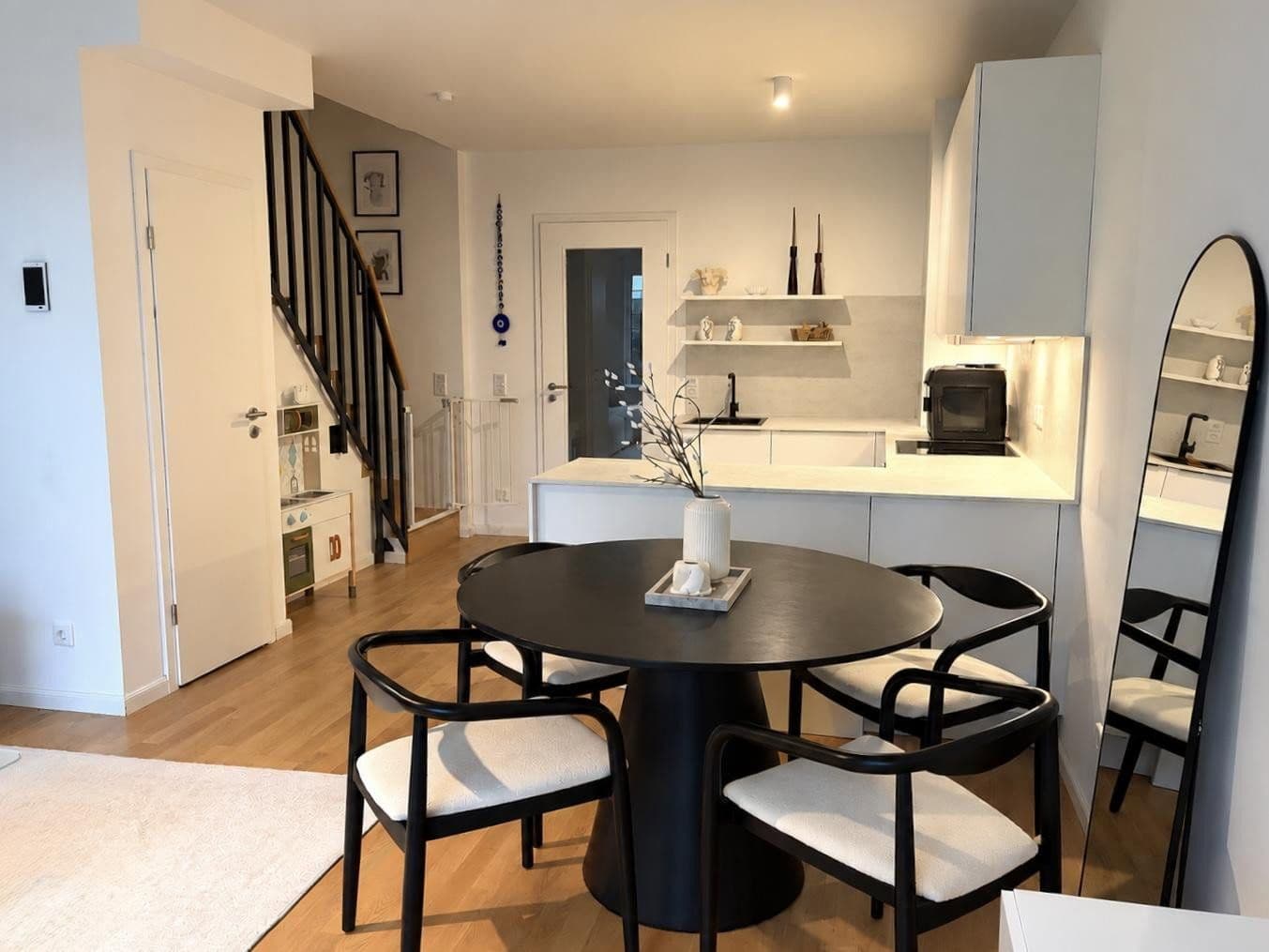 Pronájem domu 123 m², pozemek 145 m², Aspelohe, Norderstedt, Šlesvicko-Holštýnsko Pronájem domu 123 m², pozemek 145 m², Aspelohe, Norderstedt, Šlesvicko-Holštýnsko